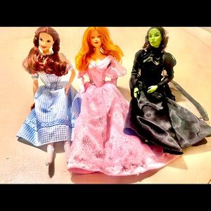 The WIZARD Of OZ  Dorothy, Wicked Witch and Glinda the GOOD witch 😉